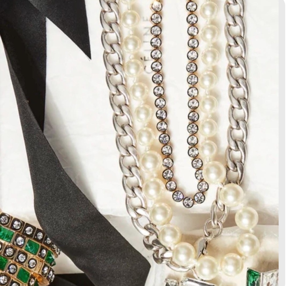 Roxanne Assoulin The Royal Necklace - Picture 4 of 4
